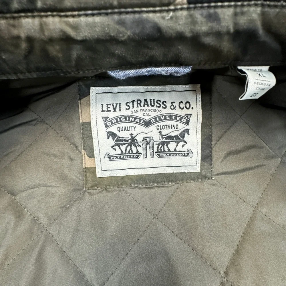Levi's Cotton Diamond Quilted Shirt Jacket Mens XL Green Camouflage Zip Shacket - Picture 7 of 13